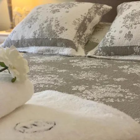 Le Moulin De Rudelle 3*