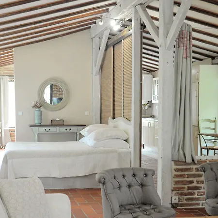 Le Moulin De Rudelle