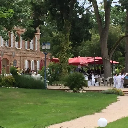 Le Moulin De Rudelle Hotel 3*