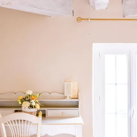 Le Moulin De Rudelle Hotel 3*