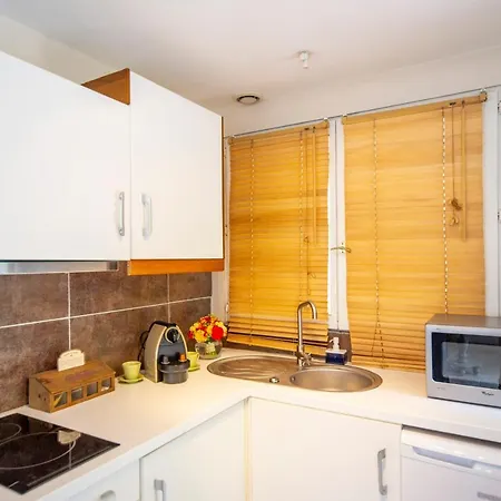 Le Moulin De Rudelle Hotel 3*