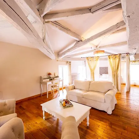 Le Moulin De Rudelle 3* Muret