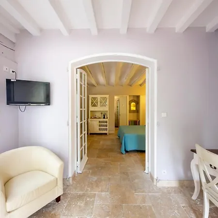 Le Moulin De Rudelle Hotel