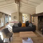 Hotel Le Moulin De Rudelle