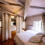 Le Moulin De Rudelle 3* Muret