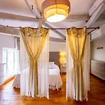 Le Moulin De Rudelle 3*