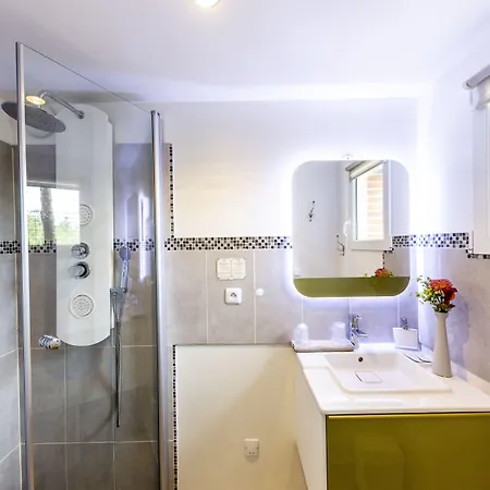 Le Moulin De Rudelle Hotel