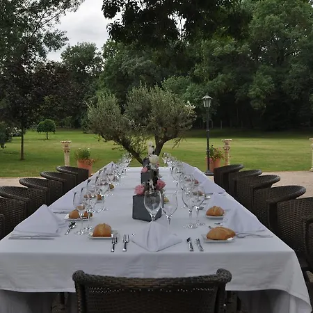 Le Moulin De Rudelle