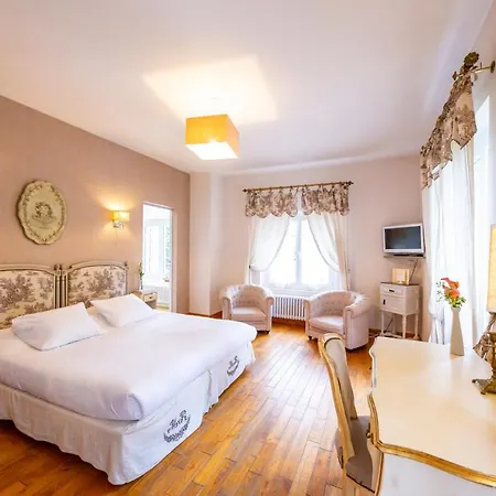 Le Moulin De Rudelle Отель 3*