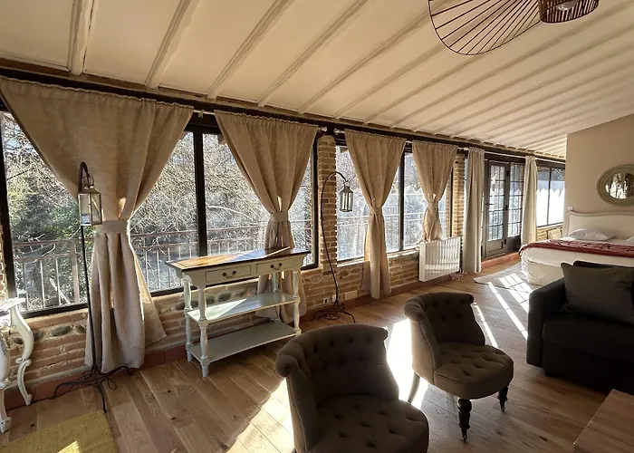 Le Moulin De Rudelle 3* Muret