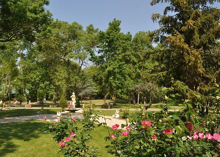 Le Moulin De Rudelle 3*