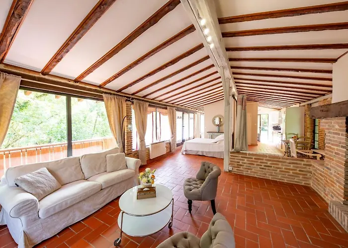 Le Moulin De Rudelle 3* Muret