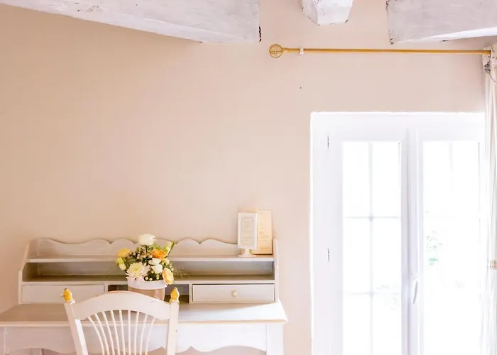 Le Moulin De Rudelle Hotel 3*