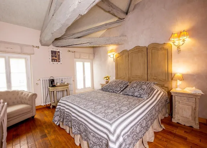 Hotel Le Moulin De Rudelle 3*