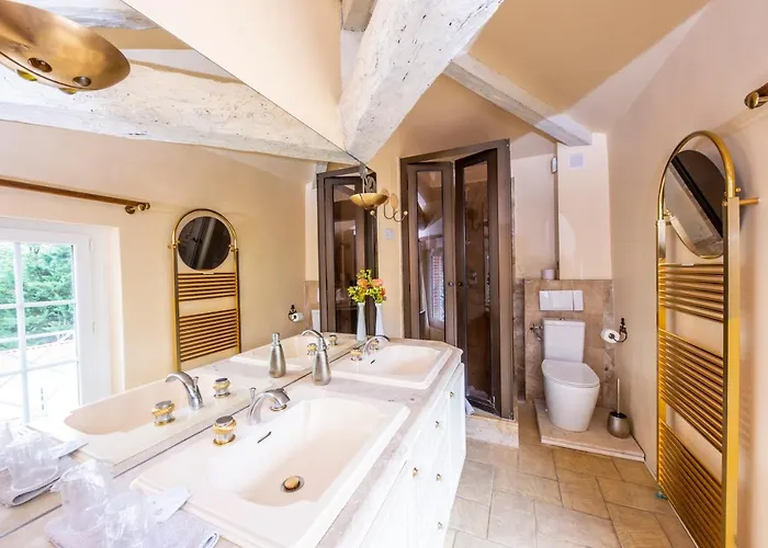 Le Moulin De Rudelle Hotel 3*