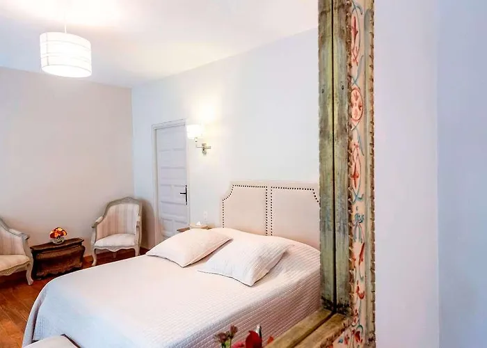 Hotel Le Moulin De Rudelle 3*